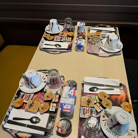 Hotel Opaloriental Sur - Gare Et Centre 2*