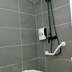 Hotel Opaloriental Sur - Gare Et Centre 2*