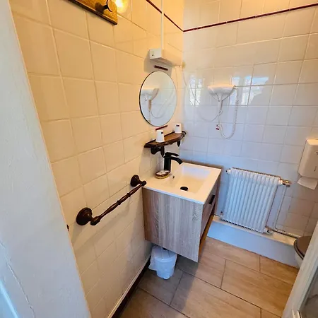 Hotel Opaloriental Sur - Gare Et Centre 2*