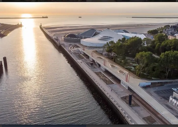 Hotel Opaloriental Sur - Gare Et Centre 2*