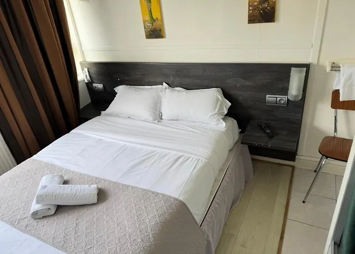 Hotel Opaloriental Sur - Gare Et Centre